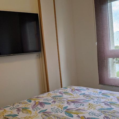 Fozlidays! Apartamento, Parking & Relax Dış mekan fotoğraf